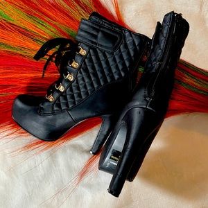 Black Booties